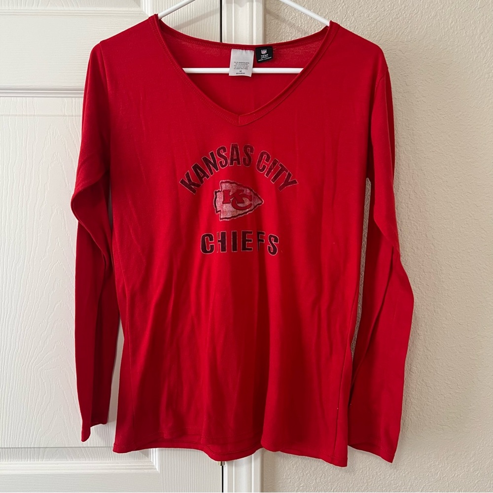 Kansas City Chiefs Long Sleeve Vintage-Style V-Neck Women’s Medium